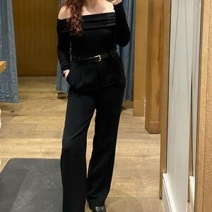 Aritzia BABATON off the shoulder black Longsleeve top